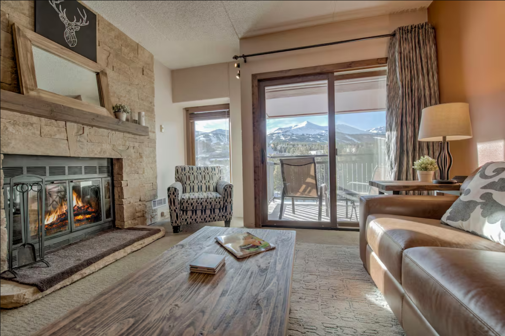 Ski-In 2BDRM Condo w/Views