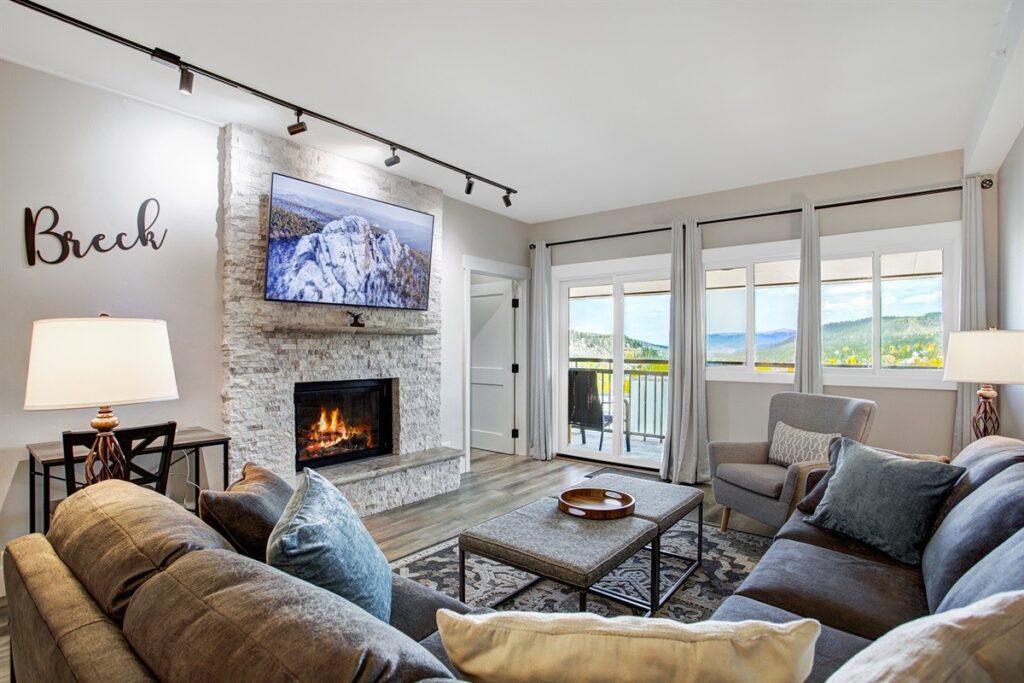 Bright Haus Retreat