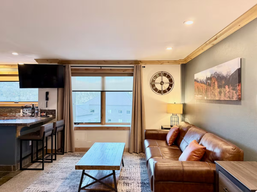 Ski‑Ready Mountain Studio