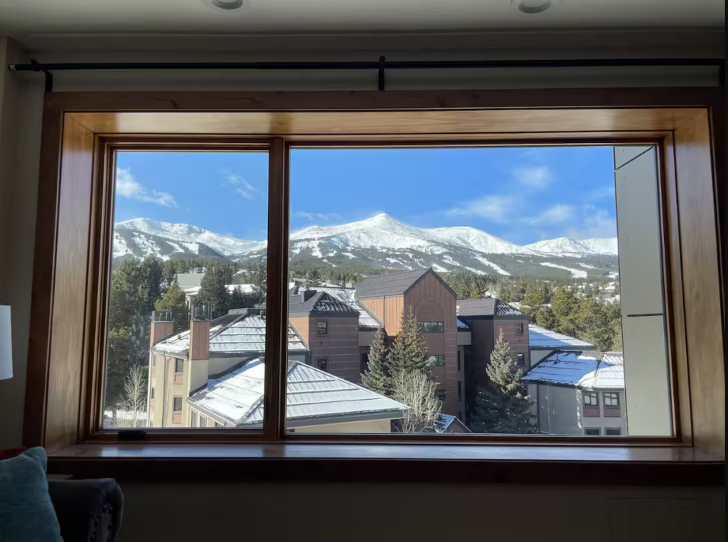 Mountain View 5th Floor Studio