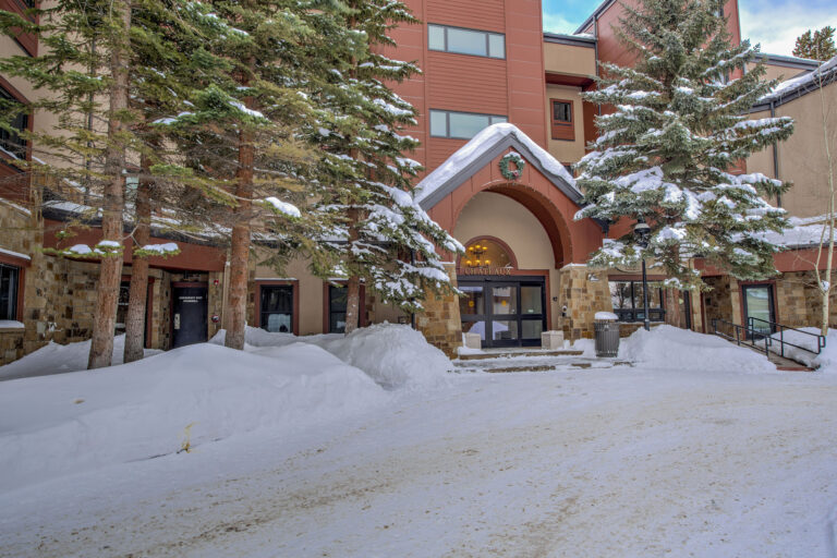 Chateaux Building - Village at Breckenridge