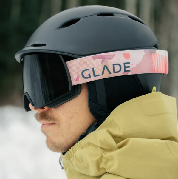 Glade goggles and helmets