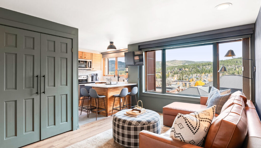 Cute Studio, AC, Ski In/Out